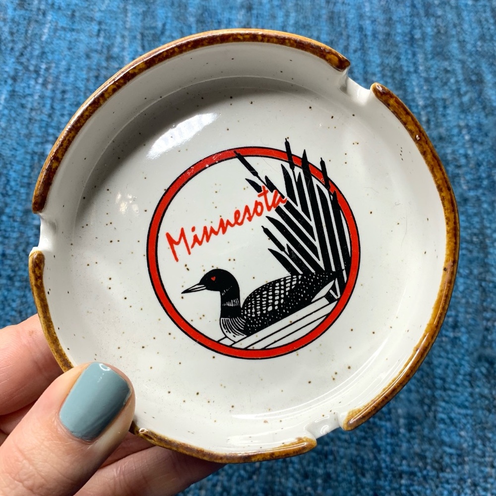 Minnesota Speckled Ceramic Ash Tray Souvenir Piece